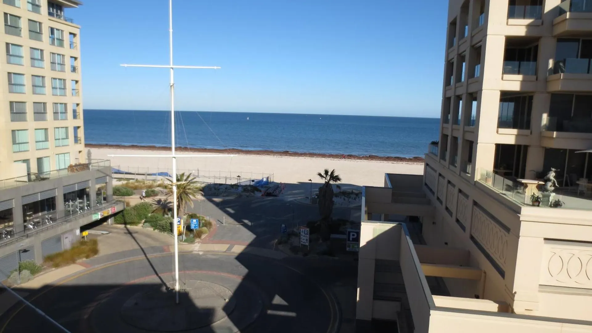 **** Aparthotel Lights Landing Apartments Adelaide Australia
