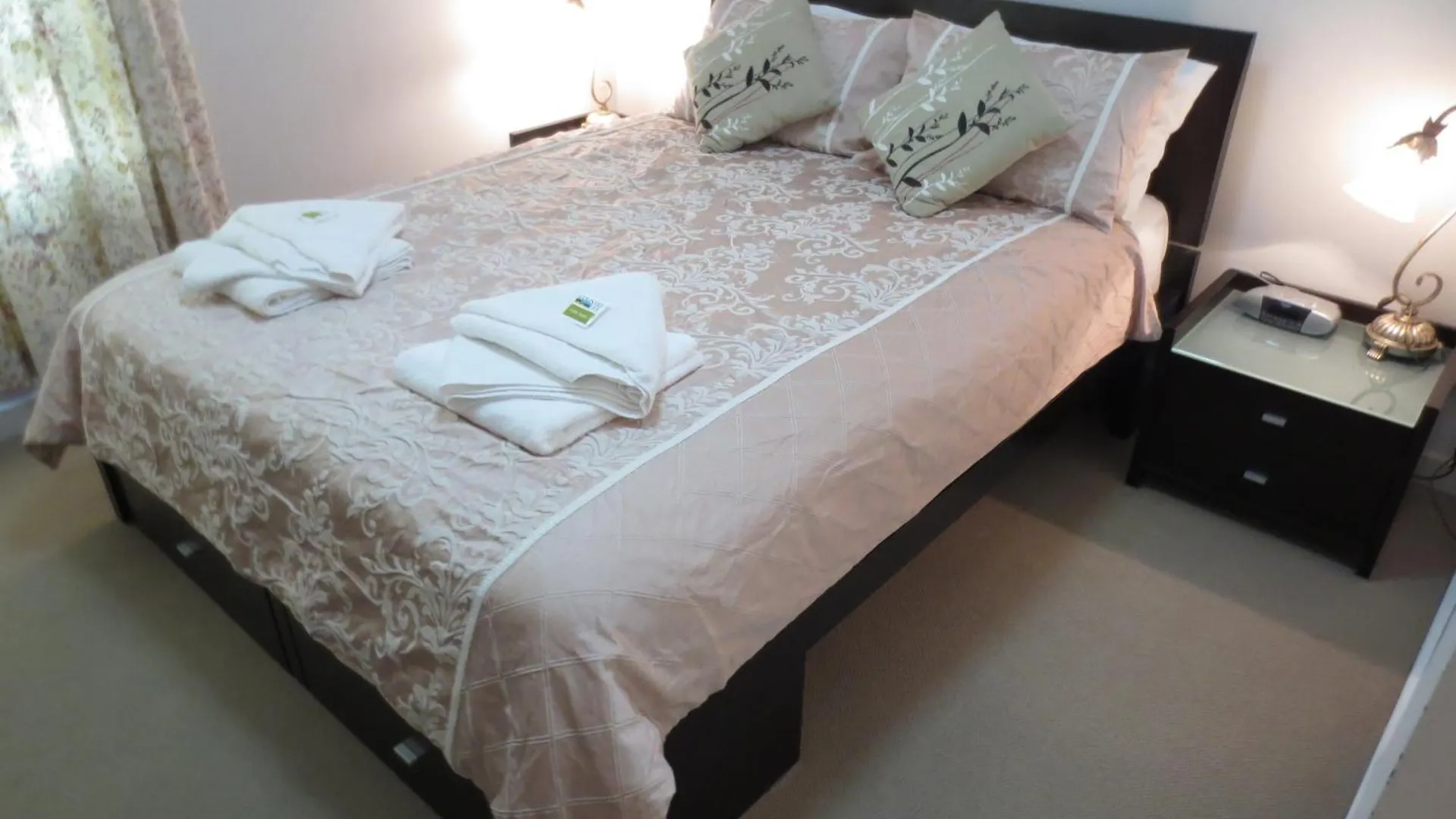 **** Aparthotel Lights Landing Apartments Adelaide Australia
